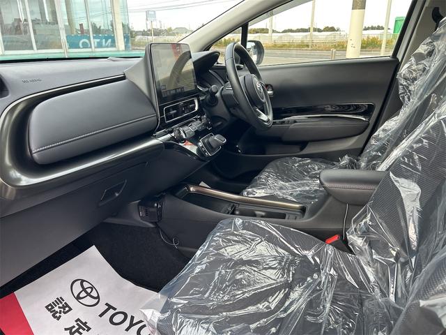 アクア Z ETC 全周囲カメラ ナビ クリアランスソナー オートクルーズコントロール レーンアシスト パークアシスト 衝突被害軽減システム アルミホイール オートマチックハイビーム オートライト(35枚目)