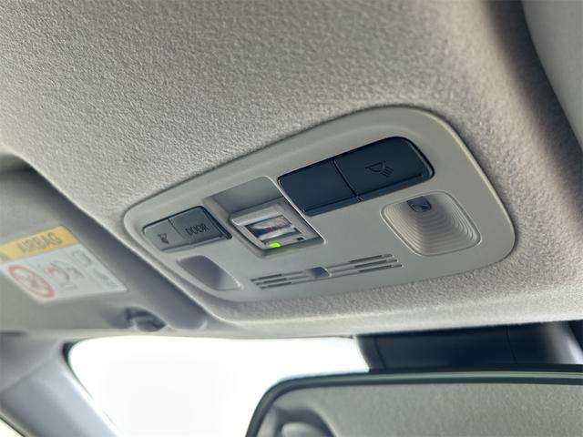 アクア Z ETC 全周囲カメラ ナビ クリアランスソナー オートクルーズコントロール レーンアシスト パークアシスト 衝突被害軽減システム アルミホイール オートマチックハイビーム オートライト(55枚目)