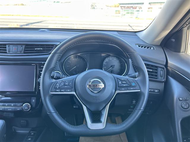 エクストレイル 20X ハイブリッド エクストリーマーX 4WD ドライブレコーダー ETC オートクルーズコントロール 衝突被害軽減システム オートライト LEDヘッドランプ 電動リアゲート アルミホイール スマートキー(3枚目)