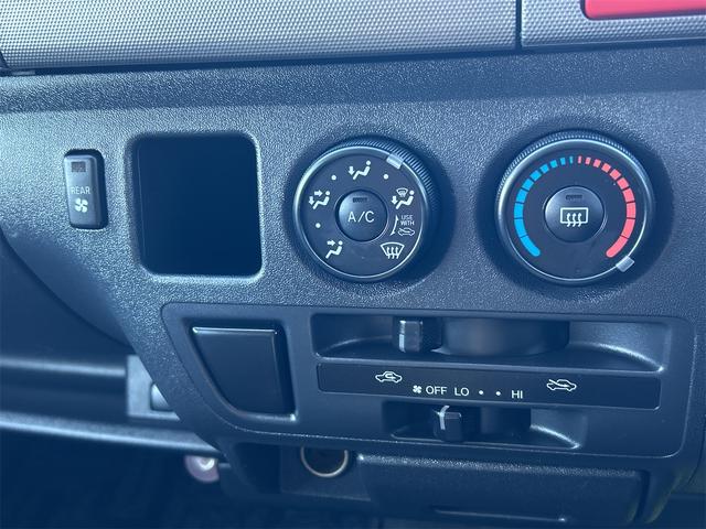 この度は当店のお車をご覧になっていただき、誠にありがとうございます。ぜひじっくりとご検討下さい。気軽にお問合せ・お見積りお待ちしております。