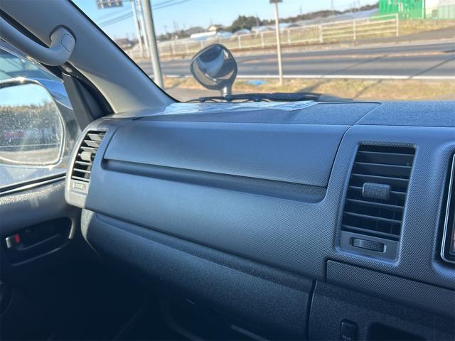 この度は当店のお車をご覧になっていただき、誠にありがとうございます。じっくり現車確認して頂けるよう、ご準備を致します！