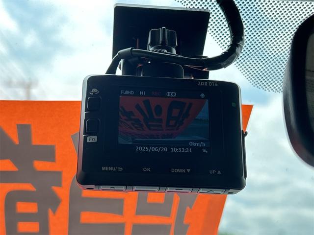 Ｎ－ＯＮＥ Ｇ・Ａパッケージ　ドライブレコーダー　ナビ　ＴＶ　衝突被害軽減システム　ＨＩＤ　スマートキー　アイドリングストップ　電動格納ミラー　ベンチシート　ＣＶＴ　盗難防止システム　ＡＢＳ　ＥＳＣ　ＣＤ　チップアップシート（9枚目）