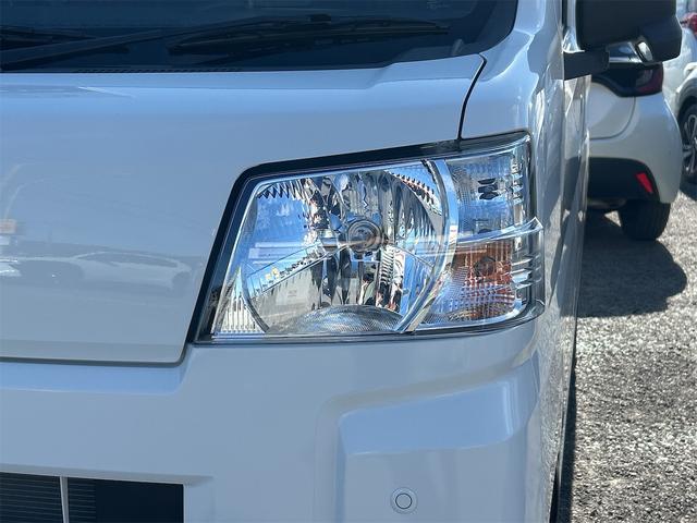 ハイゼットカーゴ ＤＸ　ＣＶＴ　衝突被害軽減システム　クリアランスソナー　両側スライドドア　キーレスエントリー　アイドリングストップ　オートマチックハイビーム　オートライト　ＡＢＳ　ＥＳＣ　エアコン（23枚目）
