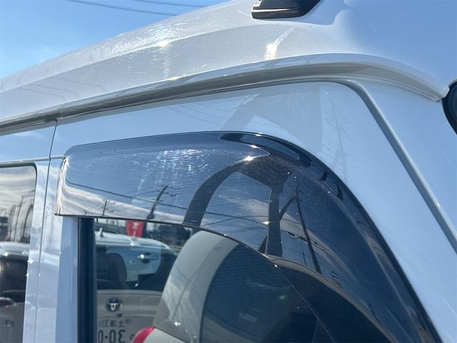 ハイゼットカーゴ ＤＸ　ＣＶＴ　衝突被害軽減システム　クリアランスソナー　両側スライドドア　キーレスエントリー　アイドリングストップ　オートマチックハイビーム　オートライト　ＡＢＳ　ＥＳＣ　エアコン（32枚目）