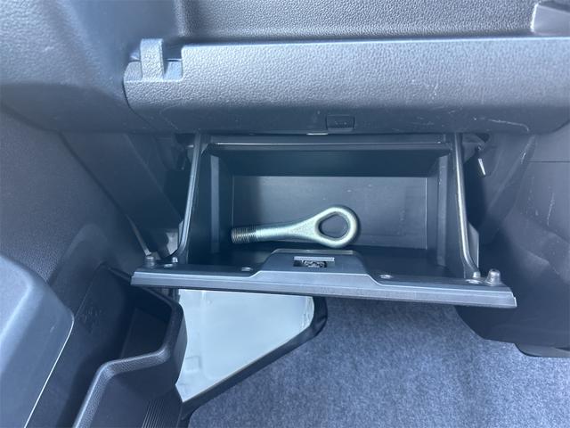 ハイゼットカーゴ ＤＸ　ＣＶＴ　衝突被害軽減システム　クリアランスソナー　両側スライドドア　キーレスエントリー　アイドリングストップ　オートマチックハイビーム　オートライト　ＡＢＳ　ＥＳＣ　エアコン（33枚目）