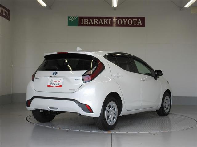 アクア G 衝突軽減ブレーキ バックモニター LED パワーウィンドウ サイドエアバック オートエアコン 助手席エアバッグ エアバッグ PS ABS(3枚目)