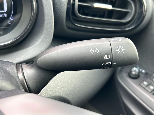 ヤリス Ｚ　ドライブレコーダー　全周囲カメラ　ナビ　オートクルーズコントロール　レーンアシスト　衝突被害軽減システム　オートマチックハイビーム　オートライト　ＬＥＤヘッドランプ　スマートキー　電動格納ミラー（49枚目）