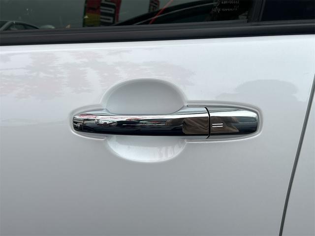 ライズ Ｚ　４ＷＤ　ＥＴＣ　全周囲カメラ　クリアランスソナー　オートクルーズコントロール　レーンアシスト　衝突被害軽減システム　ナビ　ＴＶ　オートライト　ＬＥＤヘッドランプ　アルミホイール　スマートキー（30枚目）