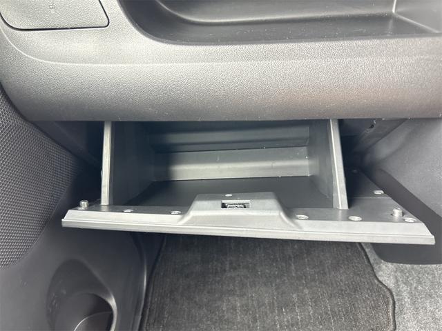 タント カスタムＸ　トップエディションＶＳ　ＳＡＩＩＩ　ドライブレコーダー　ＥＴＣ　両側電動スライドドア　クリアランスソナー　衝突被害軽減システム　オートマチックハイビーム　オートライト　ＬＥＤヘッドランプ　スマートキー　アイドリングストップ（9枚目）