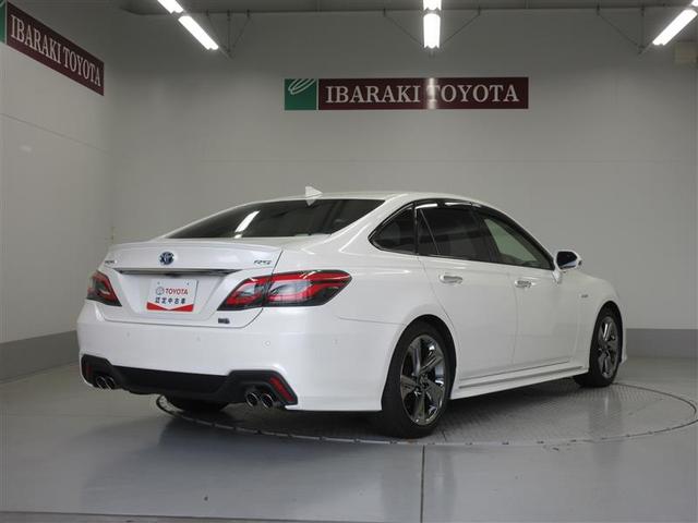 クラウンハイブリッド ＲＳアドバンス　地デジ　衝突被害軽減装置　黒革シート　ＬＥＤヘットライト　後カメラ　クルコン　ＡＣ　Ｐシート　エアバッグ　ナビＴＶ　セキュリティーアラーム　キーフリー　スマートキ　パワーウィンドウ　メモリナビ　アルミ（3枚目）