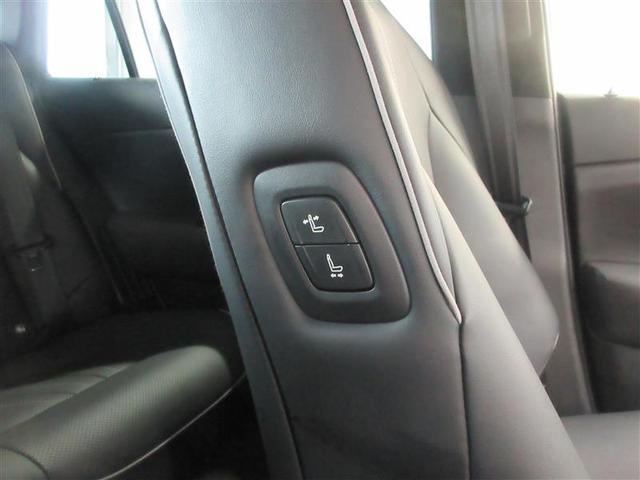 クラウンハイブリッド ＲＳアドバンス　地デジ　衝突被害軽減装置　黒革シート　ＬＥＤヘットライト　後カメラ　クルコン　ＡＣ　Ｐシート　エアバッグ　ナビＴＶ　セキュリティーアラーム　キーフリー　スマートキ　パワーウィンドウ　メモリナビ　アルミ（16枚目）