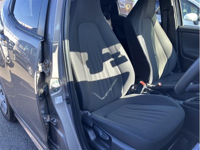 ヤリス X アイドリングストップ付き PCS スマートキーシステム 横滑り防止装置付き ワイヤレスキー バックガイドモニター 盗難防止 サイドエアバック エアコン Wエアバッグ パワーウインドウ ETC付き(16枚目)