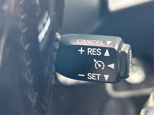 アクア G G’s ETC バックカメラ ナビ TV オートクルーズコントロール レーンアシスト 衝突被害軽減システム アルミホイール オートマチックハイビーム オートライト スマートキー 電動格納ミラー CVT(9枚目)