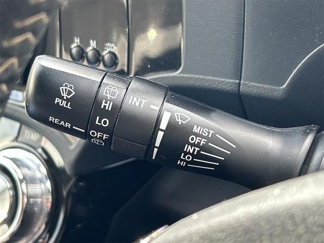 アクア G G’s ETC バックカメラ ナビ TV オートクルーズコントロール レーンアシスト 衝突被害軽減システム アルミホイール オートマチックハイビーム オートライト スマートキー 電動格納ミラー CVT(49枚目)