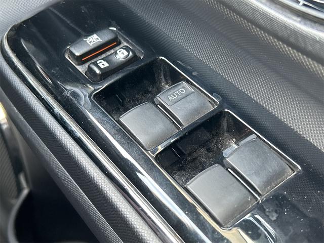 アクア G G’s ETC バックカメラ ナビ TV オートクルーズコントロール レーンアシスト 衝突被害軽減システム アルミホイール オートマチックハイビーム オートライト スマートキー 電動格納ミラー CVT(50枚目)