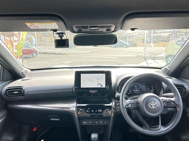 ヤリスクロス ハイブリッドZ ドライブレコーダー ETC 全周囲カメラ オートクルーズコントロール レーンアシスト パワーシート 衝突被害軽減システム ナビ TV オートマチックハイビーム オートライト(2枚目)