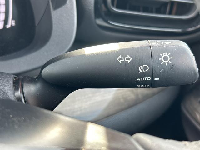 ヤリスクロス ハイブリッドZ ドライブレコーダー ETC 全周囲カメラ オートクルーズコントロール レーンアシスト パワーシート 衝突被害軽減システム ナビ TV オートマチックハイビーム オートライト(51枚目)