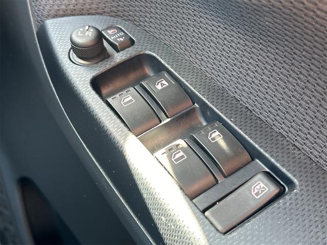 ムーヴ X ドライブレコーダー オートライト スマートキー アイドリングストップ 電動格納ミラー ベンチシート CVT 盗難防止システム ABS ESC アルミホイール(22枚目)