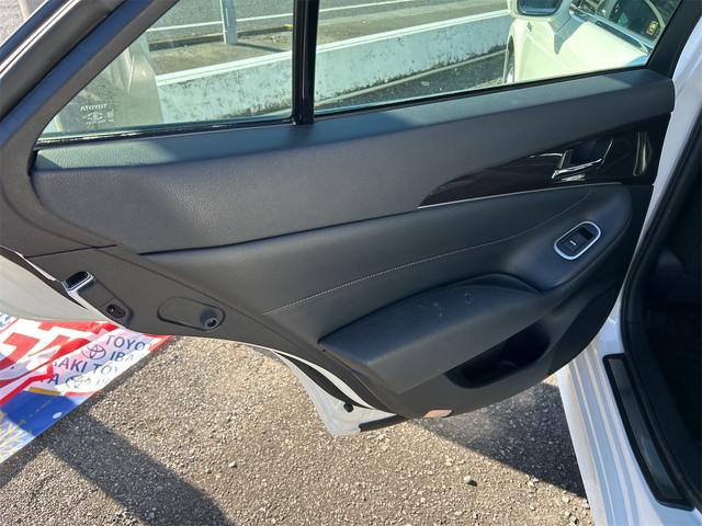 クラウンハイブリッド アスリートS ハイブリッド ETC バックカメラ ナビ TV オートクルーズコントロール オートライト HID パワーシート スマートキー 電動格納ミラー CVT 盗難防止システム 衝突安全ボディ アルミホイール(31枚目)