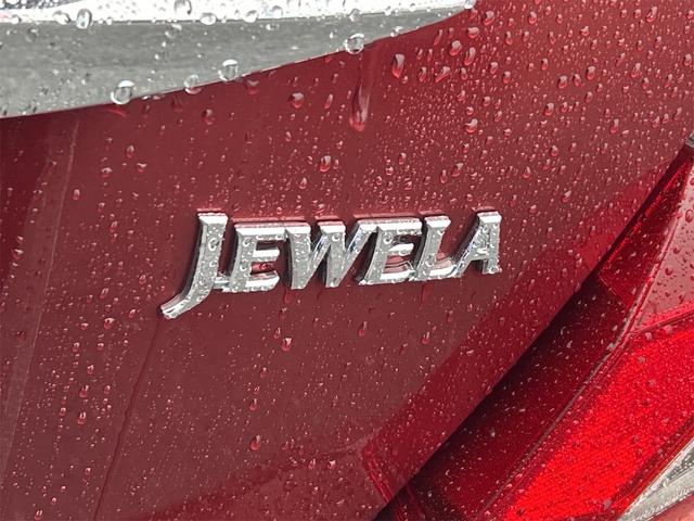 ヴィッツ ジュエラ　ドライブレコーダー　バックカメラ　ＴＶ　レーンアシスト　衝突被害軽減システム　オートマチックハイビーム　スマートキー　電動格納ミラー　ＣＶＴ　衝突安全ボディ　ＡＢＳ　ＥＳＣ（24枚目）