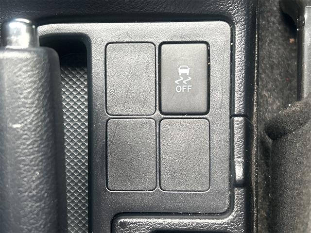 ヴィッツ ジュエラ　ドライブレコーダー　バックカメラ　ＴＶ　レーンアシスト　衝突被害軽減システム　オートマチックハイビーム　スマートキー　電動格納ミラー　ＣＶＴ　衝突安全ボディ　ＡＢＳ　ＥＳＣ（45枚目）