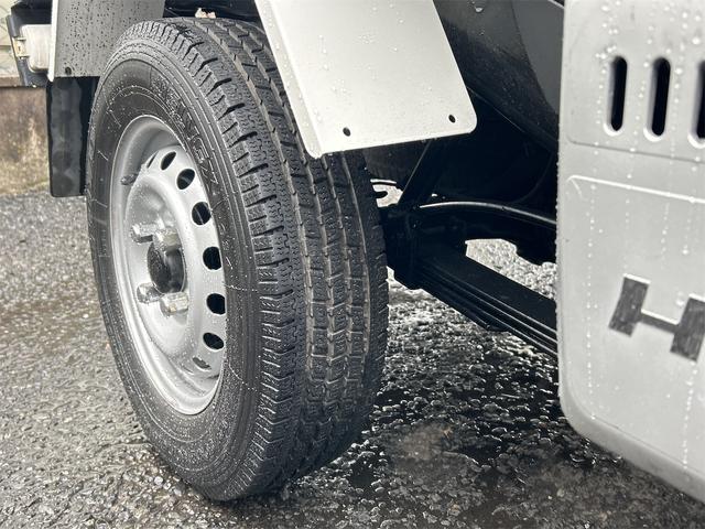 ハイゼットトラック ダンプ　４ＷＤ　軽トラック　ＭＴ　エアコン（6枚目）