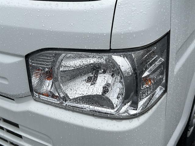 アクティトラック ＳＤＸ　４ＷＤ　軽トラック　ＭＴ　キーレスエントリー　ＡＢＳ　エアコン　パワーステアリング　パワーウィンドウ　運転席エアバッグ（26枚目）
