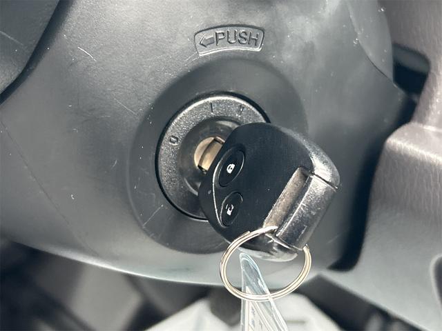 アクティトラック ＳＤＸ　４ＷＤ　軽トラック　ＭＴ　キーレスエントリー　ＡＢＳ　エアコン　パワーステアリング　パワーウィンドウ　運転席エアバッグ（33枚目）