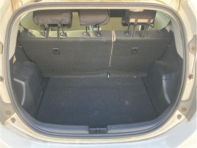 アクア Ｓ　スマートキープッシュスタート　キーレスエントリ　イモビ　ナビ＆ＴＶ　オートエアコン　デュアルエアバック　パワーウィンドウ　ＥＴＣ　ＳＲＳ　ワンセグＴＶ　パワーステアリング　ＡＢＳ　メモリーナビ（18枚目）