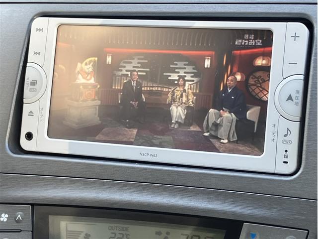 プリウス S ドライブレコーダー ETC バックカメラ ナビ TV アルミホイール オートライト HID CVT スマートキー 電動格納ミラー 盗難防止システム Bluetooth 衝突安全ボディ ABS ESC(8枚目)