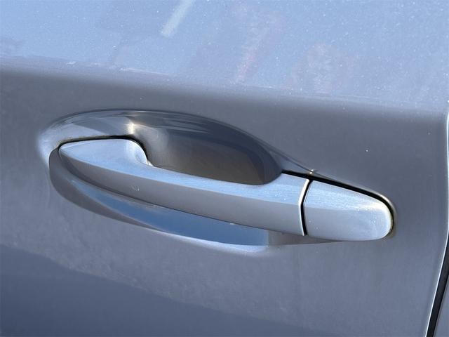 プリウス S ドライブレコーダー ETC バックカメラ ナビ TV アルミホイール オートライト HID CVT スマートキー 電動格納ミラー 盗難防止システム Bluetooth 衝突安全ボディ ABS ESC(28枚目)