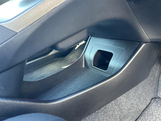 プリウス S ドライブレコーダー ETC バックカメラ ナビ TV アルミホイール オートライト HID CVT スマートキー 電動格納ミラー 盗難防止システム Bluetooth 衝突安全ボディ ABS ESC(39枚目)