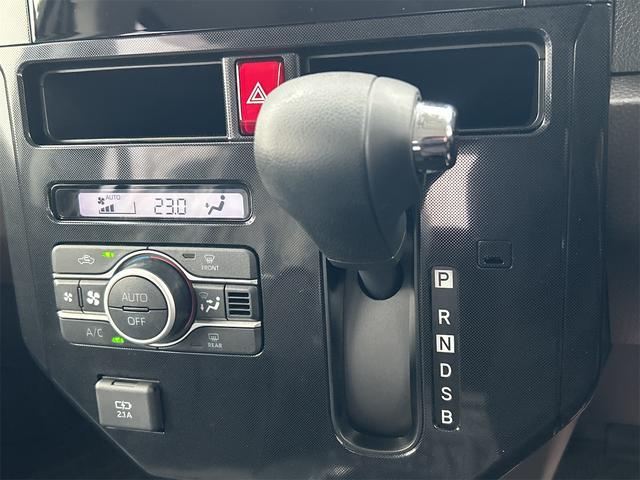 ルーミー Ｇ　ＥＴＣ　バックカメラ　ナビ　ＴＶ　両側電動スライドドア　クリアランスソナー　衝突被害軽減システム　オートライト　ＬＥＤヘッドランプ　スマートキー　アイドリングストップ　電動格納ミラー　シートヒーター（7枚目）