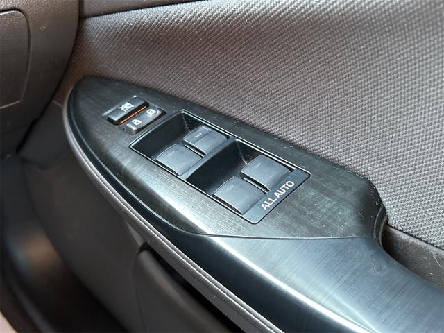 クラウン 2.5アスリート ドライブレコーダー ETC クリアランスソナー オートクルーズコントロール バックカメラ ナビ TV アルミホイール オートライト HID AT スマートキー 電動格納ミラー 盗難防止システム(58枚目)