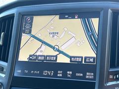 �ʥ��դ���ι�Ԥ�ɥ饤�֤�ڤ����ҤȻ������Ƥ�ƻ�Ǥ��¤����Ȥʤ����������Ȥ��Ƥ���ޤ��� 4