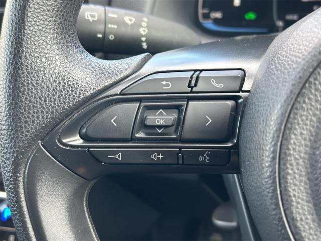 アクア Ｘ　ＥＴＣ　バックカメラ　ナビ　オートクルーズコントロール　レーンアシスト　衝突被害軽減システム　オートマチックハイビーム　オートライト　ＬＥＤヘッドランプ　スマートキー　電動格納ミラー　１００Ｖ電源（10枚目）