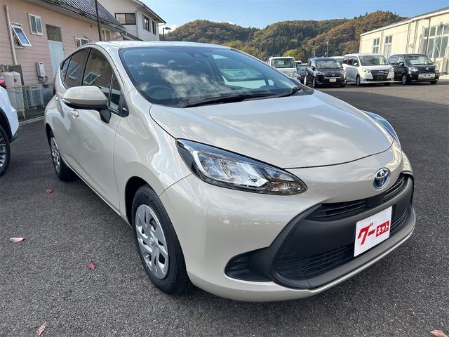 アクア Ｘ　ＥＴＣ　バックカメラ　ナビ　オートクルーズコントロール　レーンアシスト　衝突被害軽減システム　オートマチックハイビーム　オートライト　ＬＥＤヘッドランプ　スマートキー　電動格納ミラー　１００Ｖ電源（14枚目）