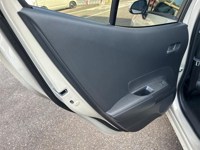 アクア Ｘ　ＥＴＣ　バックカメラ　ナビ　オートクルーズコントロール　レーンアシスト　衝突被害軽減システム　オートマチックハイビーム　オートライト　ＬＥＤヘッドランプ　スマートキー　電動格納ミラー　１００Ｖ電源（33枚目）