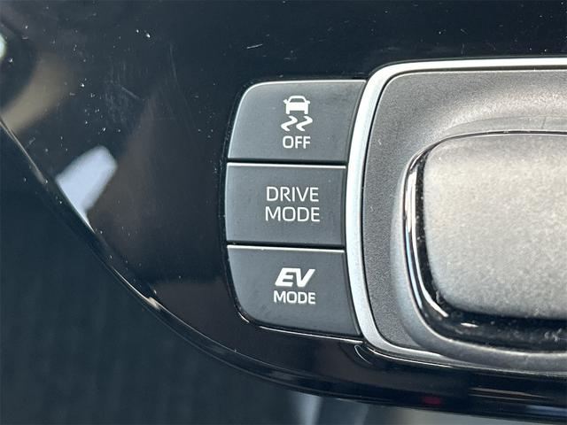 アクア Ｘ　ＥＴＣ　バックカメラ　ナビ　オートクルーズコントロール　レーンアシスト　衝突被害軽減システム　オートマチックハイビーム　オートライト　ＬＥＤヘッドランプ　スマートキー　電動格納ミラー　１００Ｖ電源（47枚目）