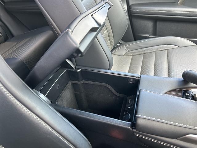 ＲＸ ＲＸ４５０ｈ　Ｆスポーツ　４ＷＤ　ドライブレコーダー　全周囲カメラ　オートクルーズコントロール　レーンアシスト　パワーシート　衝突被害軽減システム　ナビ　ＴＶ　オートマチックハイビーム　オートライト（65枚目）