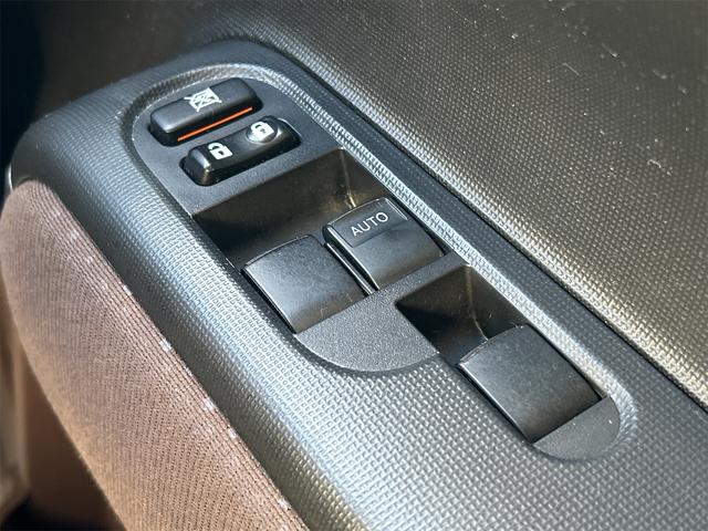 ポルテ F アラモード ドライブレコーダー ETC バックカメラ TV 電動スライドドア オートライト スマートキー 電動格納ミラー CVT CD Bluetooth 盗難防止システム 衝突安全ボディ ABS ESC(27枚目)