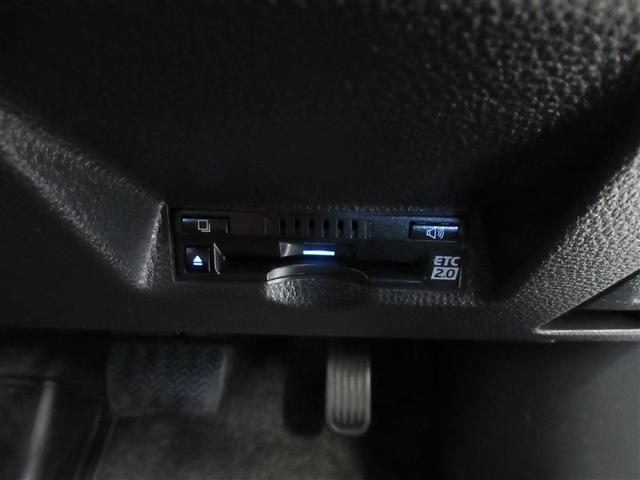 ヤリス ハイブリッドX カーテンエアバッグ バックモニター ABS Wエアバック パワーウィンドウ オートエアコン エアバック パワーステアリング 横滑り防止システム 衝突被害軽減装置(13枚目)