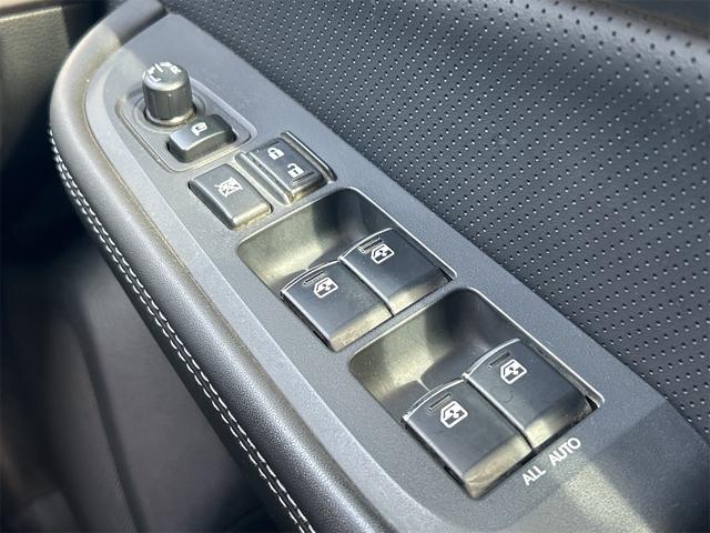レガシィアウトバック リミテッド　４ＷＤ　ドライブレコーダー　ＥＴＣ　バックカメラ　クリアランスソナー　オートクルーズコントロール　レーンアシスト　パワーシート　衝突被害軽減システム　ナビ　オートライト　ＬＥＤヘッドランプ（54枚目）