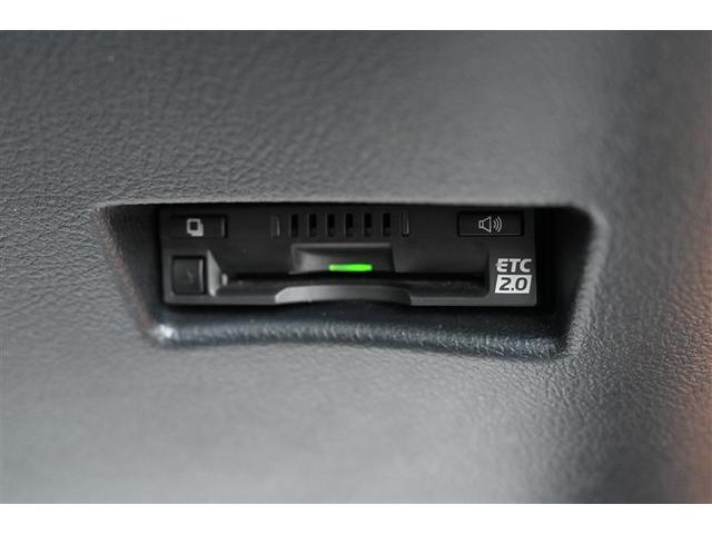 G クエロ 追突軽減ブレーキ ETC車載器 半革シート メモリ-ナビ 3列 オ-トエアコン TVナビ LEDヘットライト DVD ABS 盗難防止装置 記録簿 CD再生 ミュージックプレイヤー接続可 エアバッグ(12枚目)