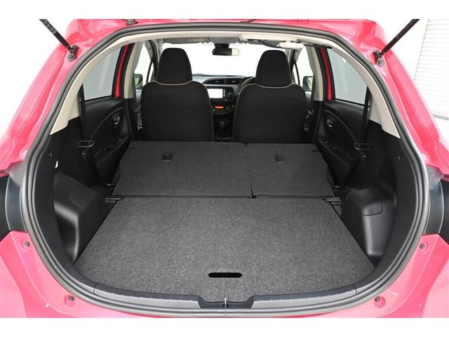 ヴィッツ ハイブリッド　ジュエラ　ワンセグ　メモリ－ナビ　ナビ＆ＴＶ　助手席エアバッグ　オートエアコン　ＥＴＣ車載器　エアバッグ　アルミホイール　パワーウインドウ　ミュージックプレイヤー接続可　記録簿　ＡＢＳ　キーレスキー　ＰＣＳ（16枚目）