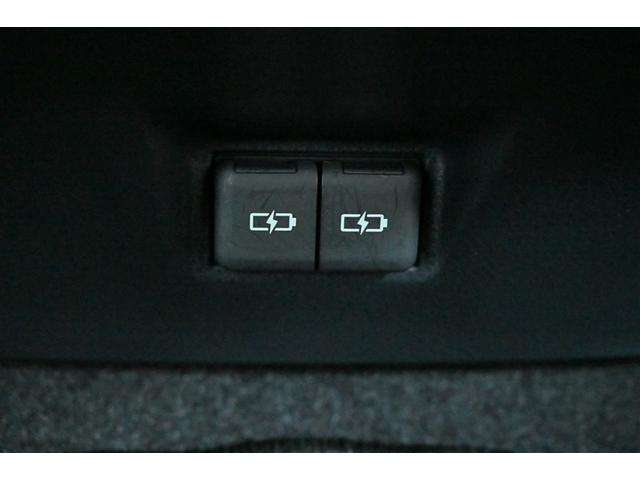 カムリ Gレザーパッケージ 衝突被害軽減 DVDプレーヤー 定期点検記録簿 LEDランプ ナビTV 横滑り防止 本革シート 電動シート 地デジTV イモビライザー エアバッグ キーフリー メモリ-ナビ オートクルーズ ABS(27枚目)