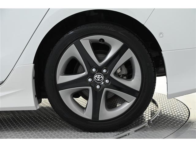 プリウス Ａツーリングセレクション　ドラレコ付き　スマキー　エアロ　イモビライザー　バックモニター　クルコン　記録簿有　ＬＥＤヘッドライト　ＤＶＤ視聴可　ＥＴＣ　ナビＴＶ　メモリーナビゲーション　横滑り防止機能　キーフリ　アルミ　ＡＡＣ（4枚目）