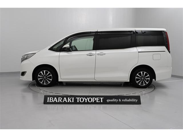 エスクァイア Gi プレミアムパッケージ ブラックテーラード 衝突軽減 盗難防止システム 3列 記録簿 スマキー DVD再生 LEDライト キーフリー アイドリングストップ ドライブレコーダー 横滑り防止機能 エアバッグ オートエアコン ABS ETC ナビTV(7枚目)