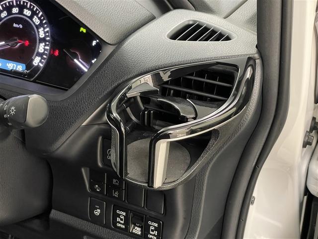 エスクァイア Gi プレミアムパッケージ ブラックテーラード 衝突軽減 盗難防止システム 3列 記録簿 スマキー DVD再生 LEDライト キーフリー アイドリングストップ ドライブレコーダー 横滑り防止機能 エアバッグ オートエアコン ABS ETC ナビTV(31枚目)