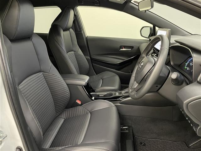 カローラツーリング ハイブリッド　ダブルバイビー　メディアプレイヤー接続　バックモニター　フルセグＴＶ　ＬＥＤライト　点検記録簿　クルコン　横滑り防止　盗難防止装置　ナビ・ＴＶ　エアバッグ　ＥＴＣ　ＡＢＳ　助手席エアバッグ　キーレス　メモリーナビ（13枚目）